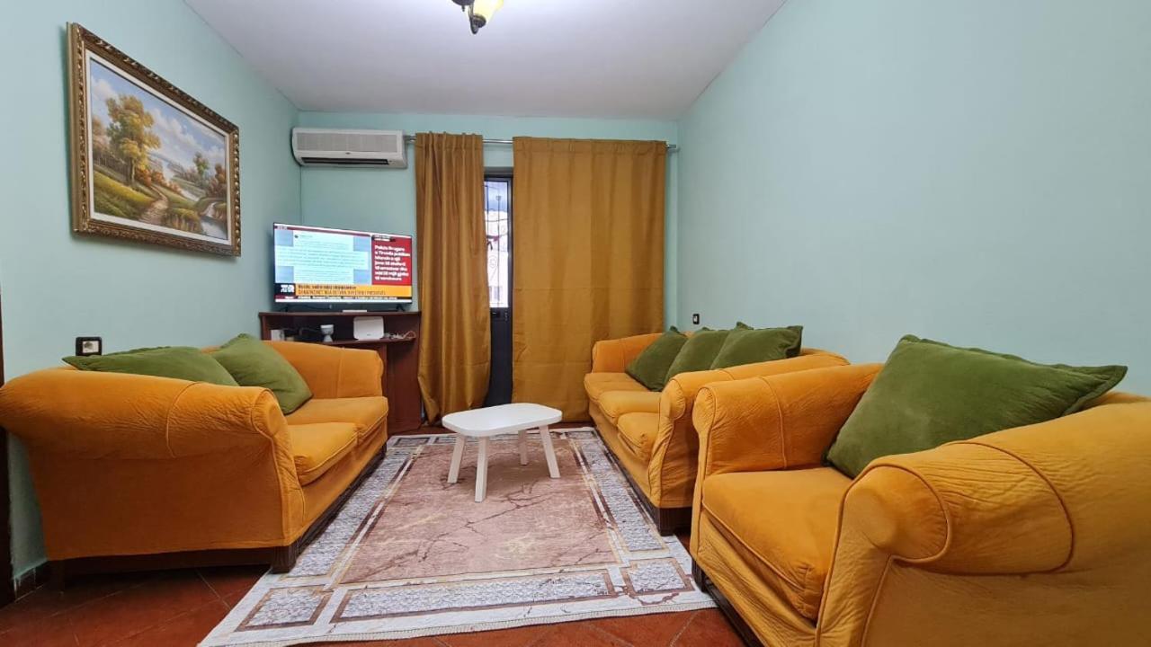 Calmly, Spacious Apartment Next To Usa Embassy Tirana Exterior foto