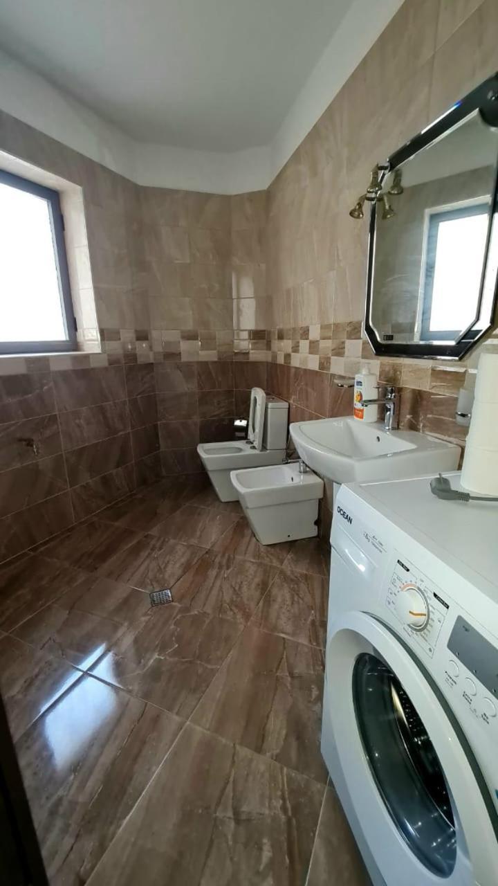 Calmly, Spacious Apartment Next To Usa Embassy Tirana Exterior foto